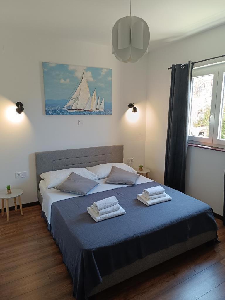 Apartment Dragana, Jezera, Island Murter Eksteriør bilde